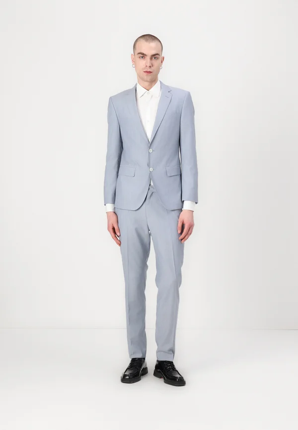SET - Anzug - light pastel blue