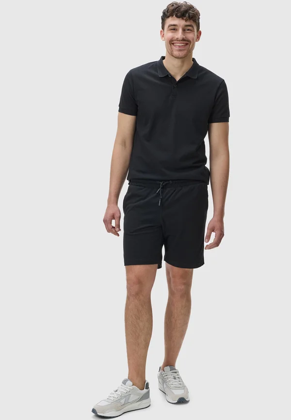 SET - Shorts - black