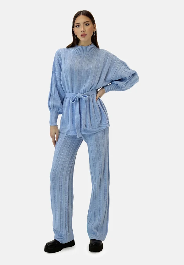 SET  - Strickpullover - blau