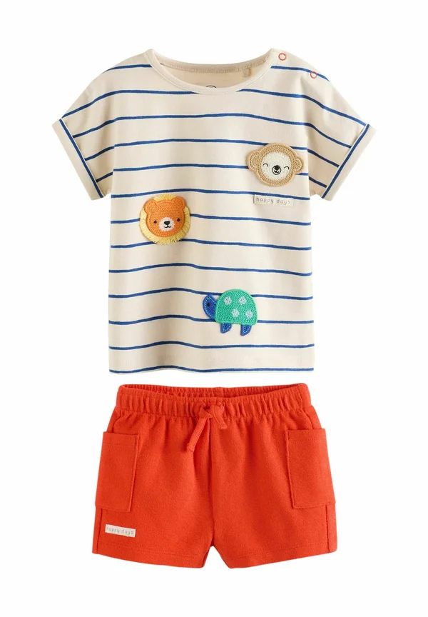 SET - T-Shirt print - red stripe character