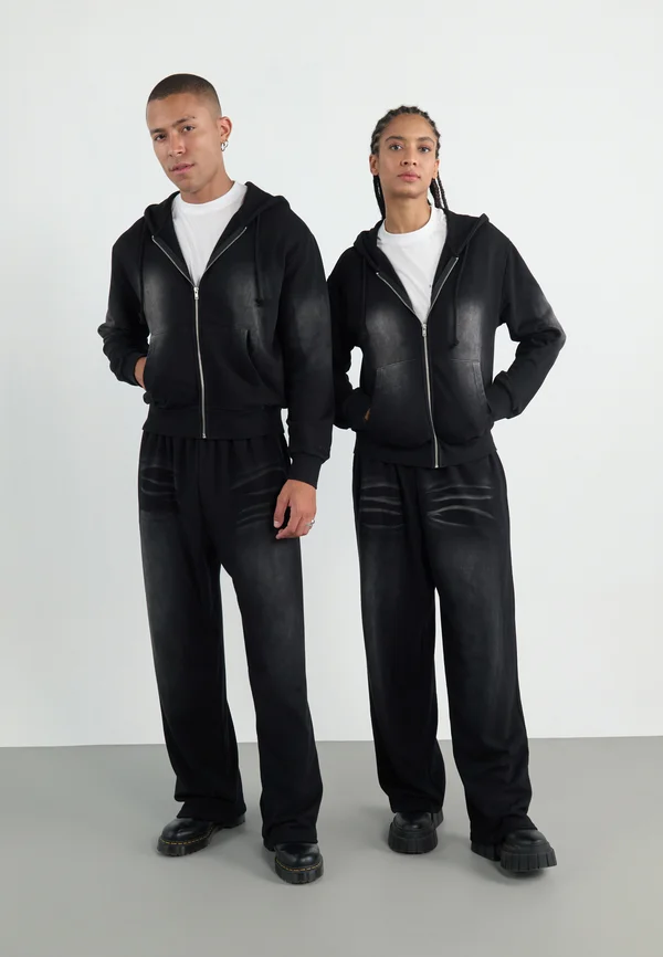 SET UNISEX - Trainingsanzug - black
