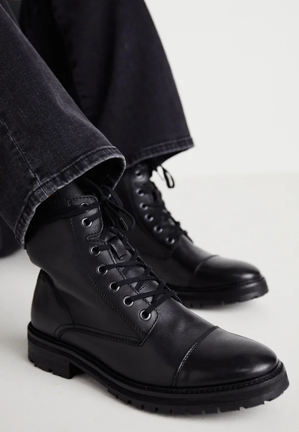 SEVIGO - Schnürstiefelette - other black
