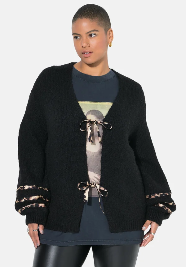 SHAPE LEO SCHLEIFEN - Strickjacke - black