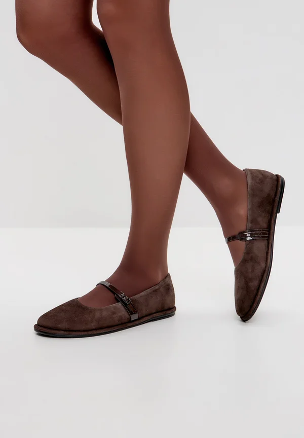 SHINING - Riemchenballerina - brown