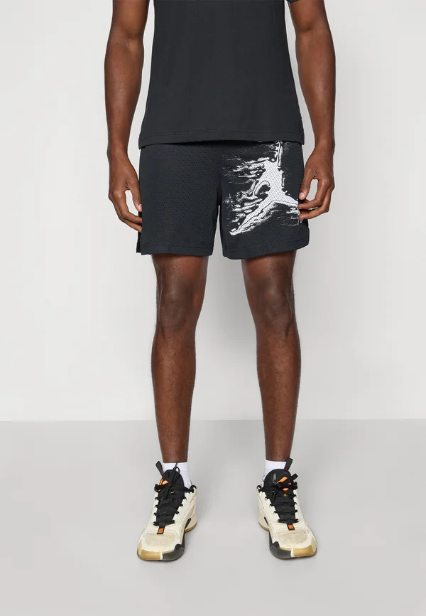 SHORT - Kurze Sporthose - black