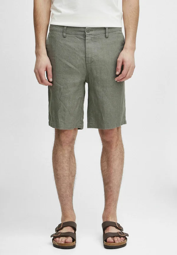 Shorts - agave green