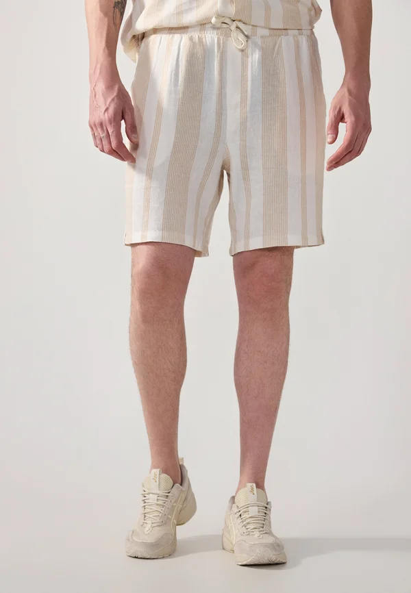 Shorts - beige