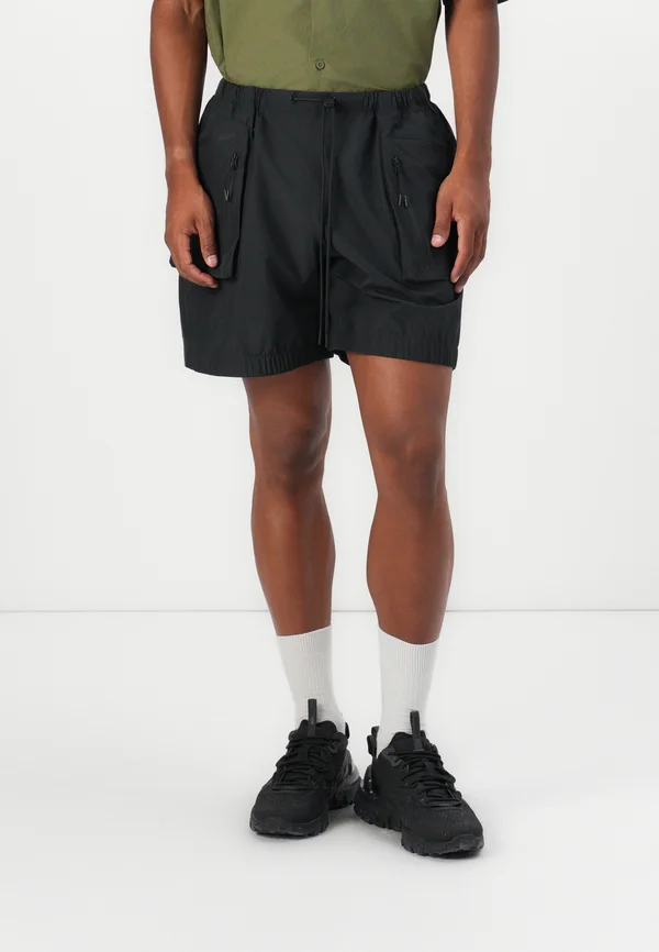 Shorts - black