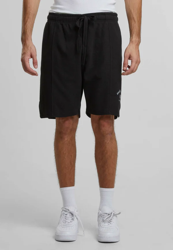 Shorts - black