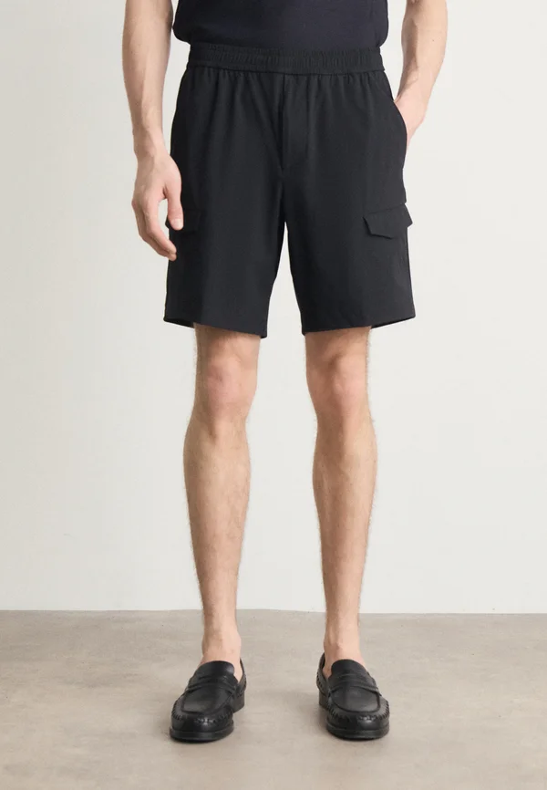 Shorts - black