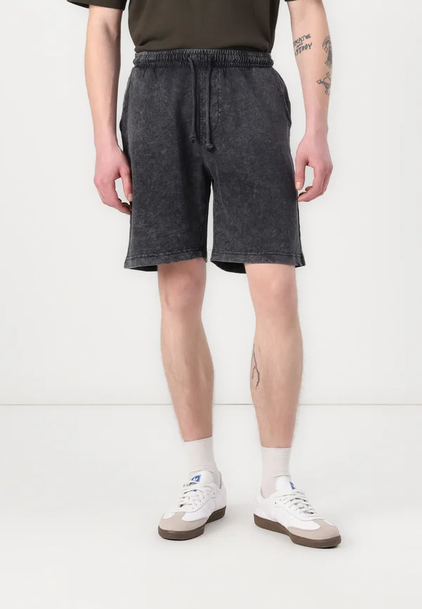Shorts - black
