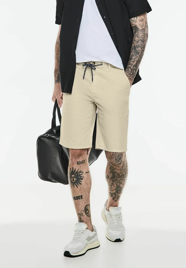 Shorts - braun