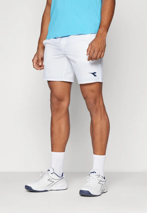 SHORTS CORE - Kurze Sporthose - optical white