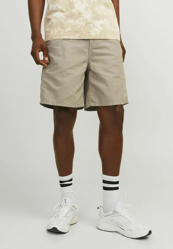 Shorts - crockery