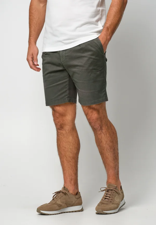 Shorts - dark green