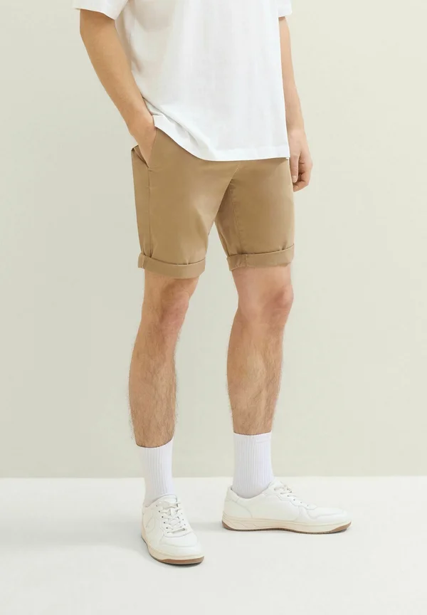Shorts - everglade beige