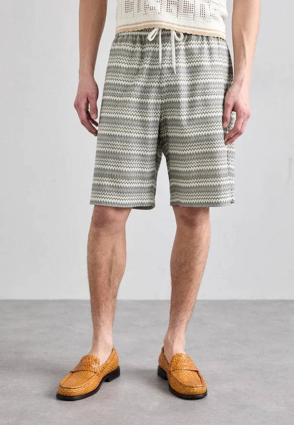 Shorts - green tones