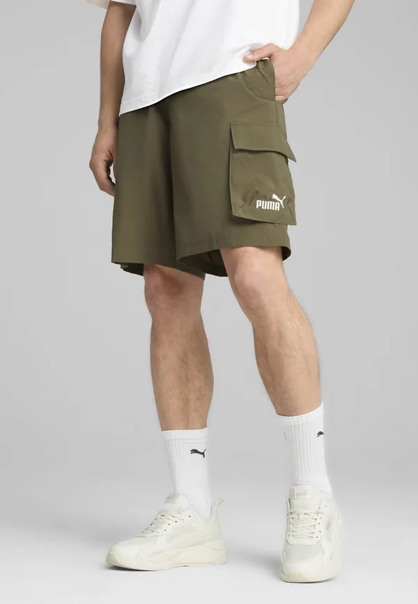 Shorts - loden green