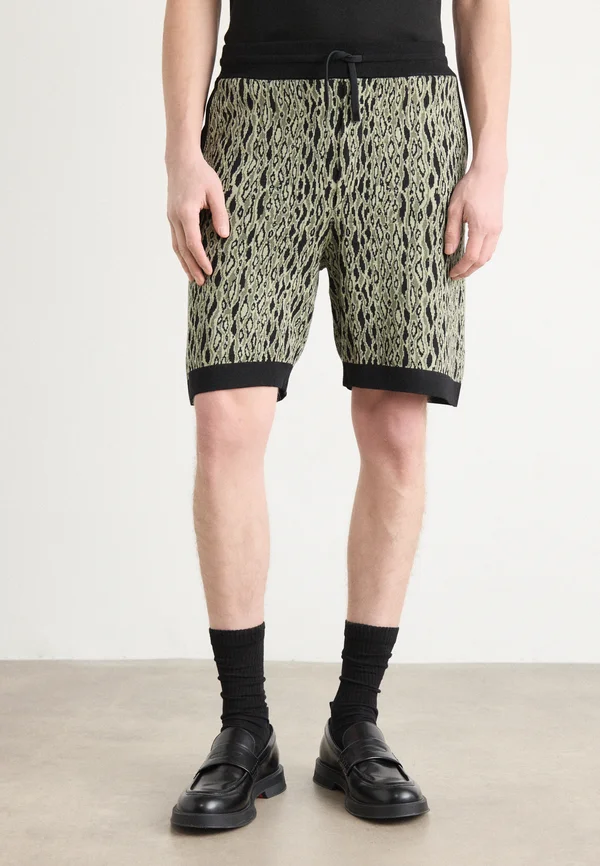 Shorts - open green