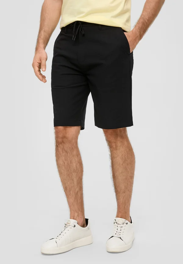 Shorts - schwarz