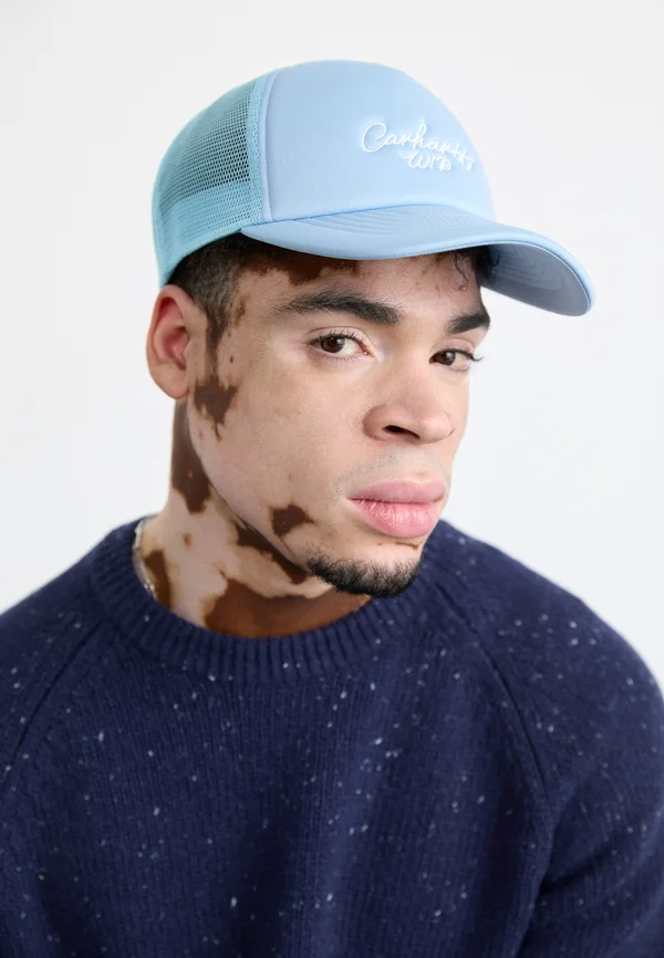SIGNATURE TRUCKER UNISEX - Cap - misty sky/white