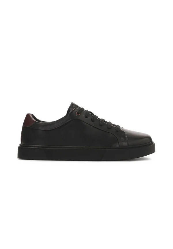 SILVAN - Sneaker low - black