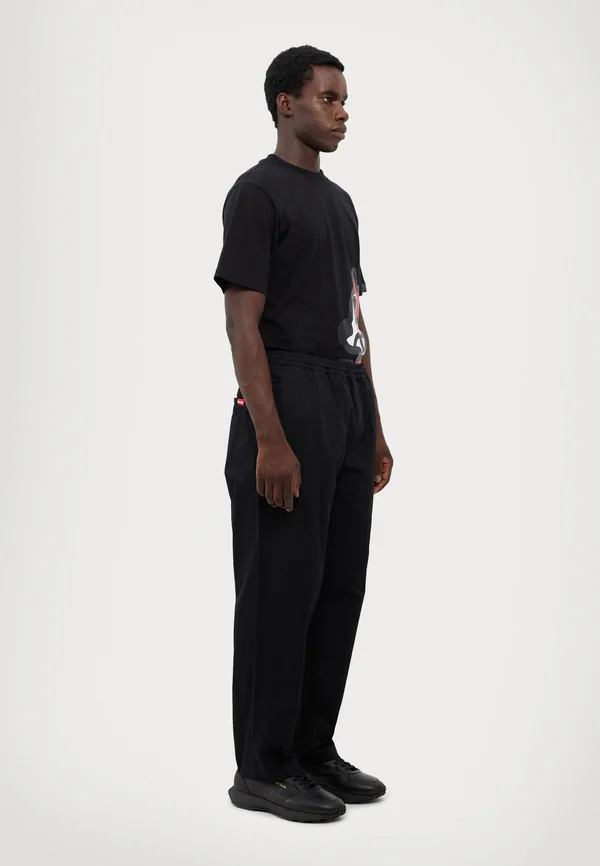 SKATE PANT - Stoffhose - black
