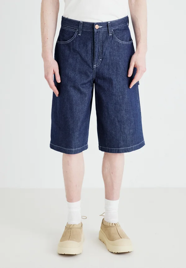 SKATER - Jeans Shorts - rinse