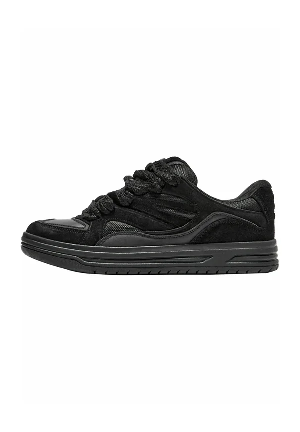 SKATER - Sneaker low - black