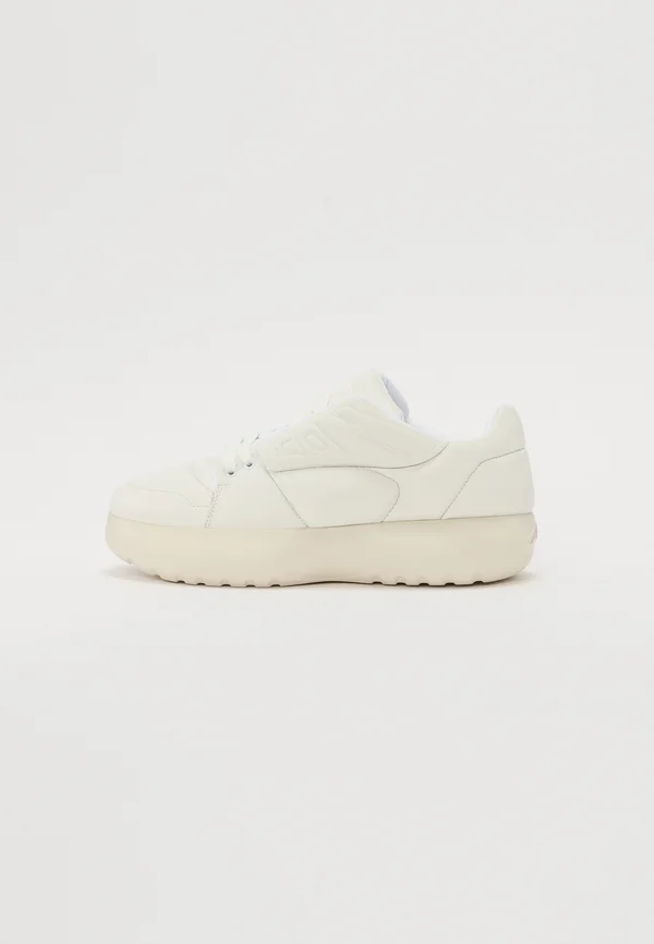 Skateschuh - white