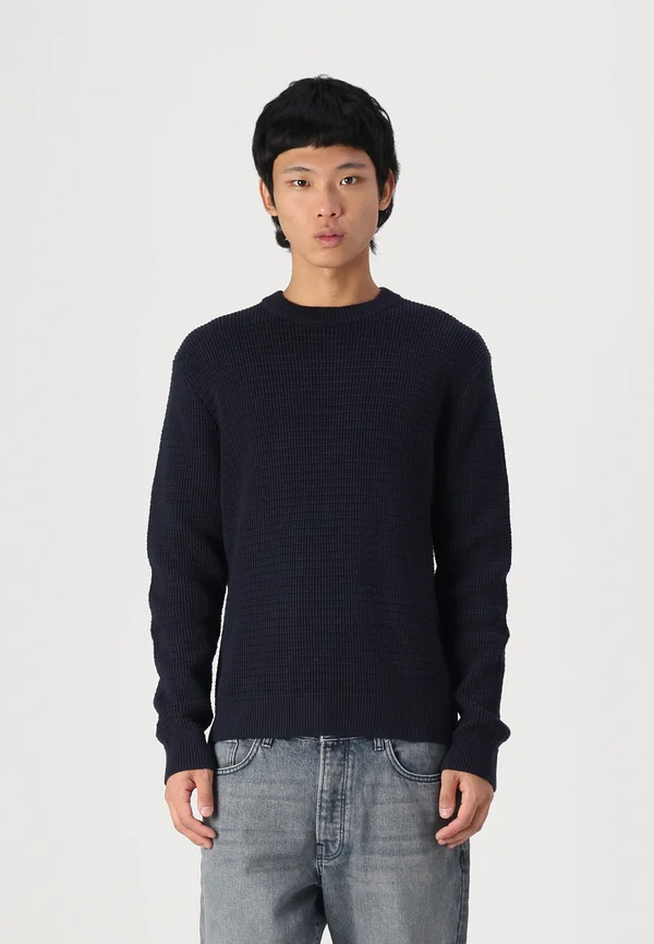 SLHTHEO  STRUCTURE CREW NECK - Strickpullover - sky captain