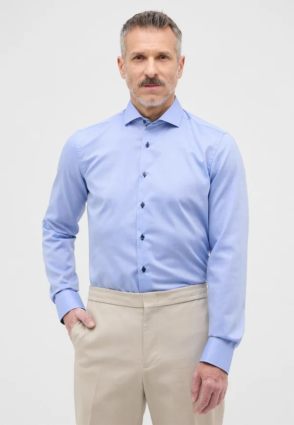 SLIM FIT  - Hemd - hellblau