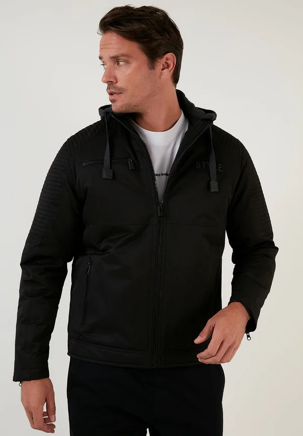 SLIM FIT - Winterjacke - black