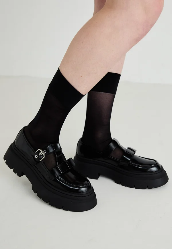Slipper - black