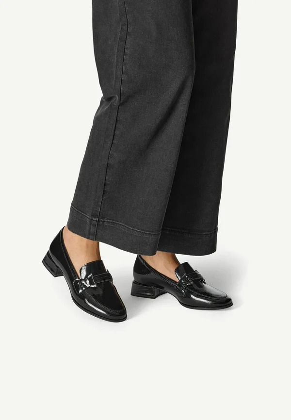 Slipper - black