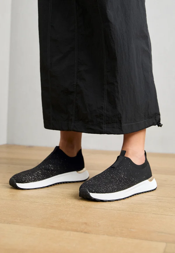 Slipper - black