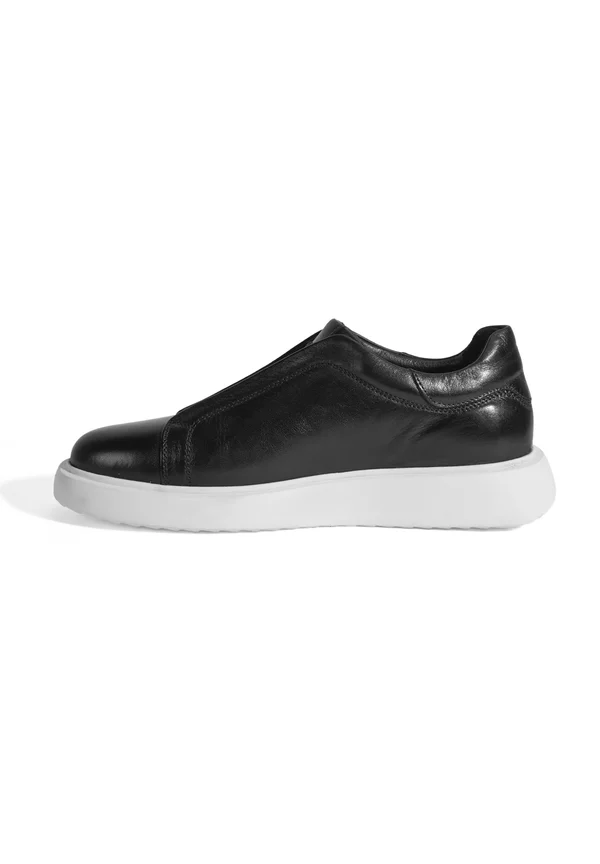 Slipper - black