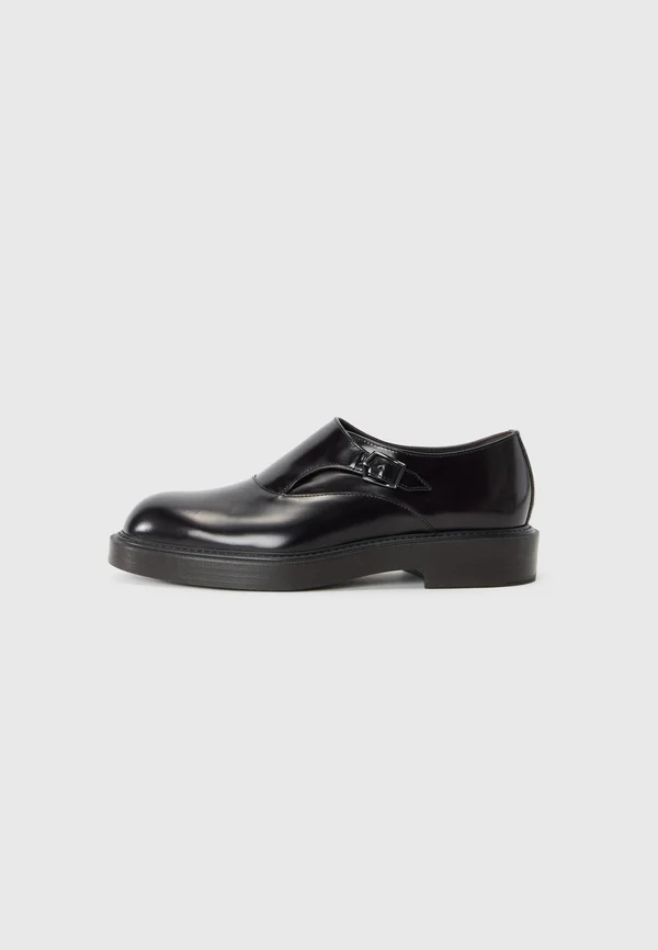 Slipper - dark brown