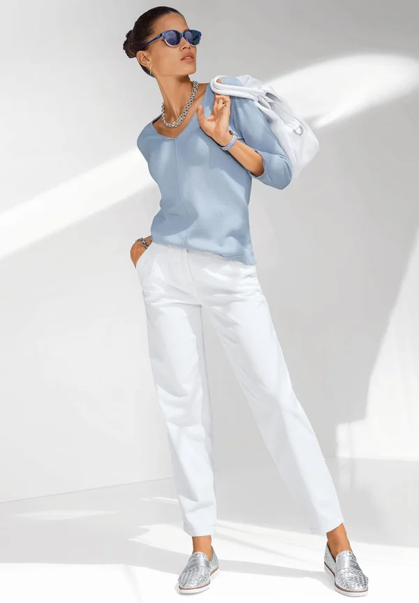 SLIPPER - Strickpullover - light blue