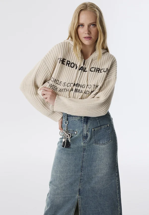 SLOGAN PRINTED CROP - Strickjacke - ecru