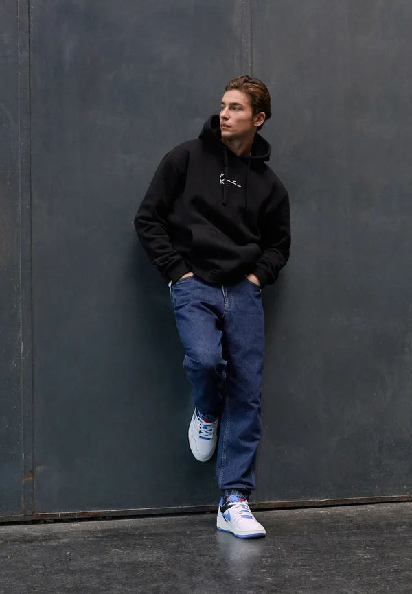 SMALL SIGNATURE TAPE FIVE POCKET DENIM - Jeans Straight Leg - rinse blue