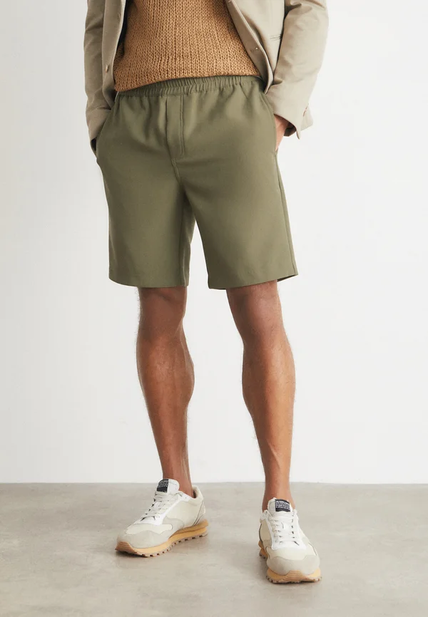 SMITH - Shorts - dusty olive
