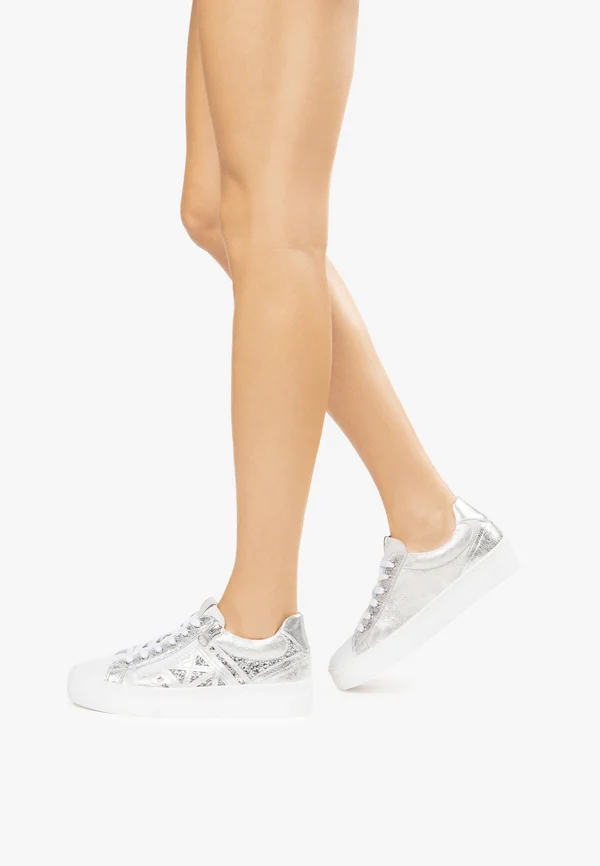 Sneaker low - argento