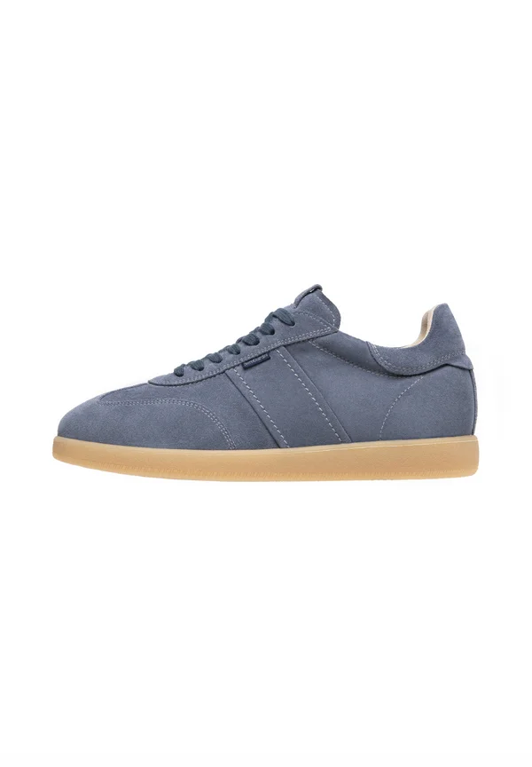 Sneaker low - avio