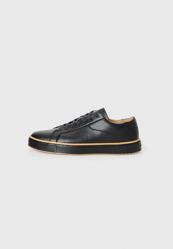 Sneaker low - black