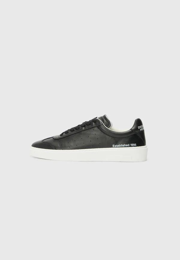 Sneaker low - black