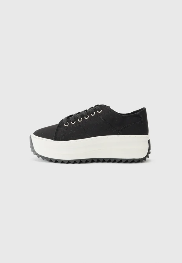 Sneaker low - black
