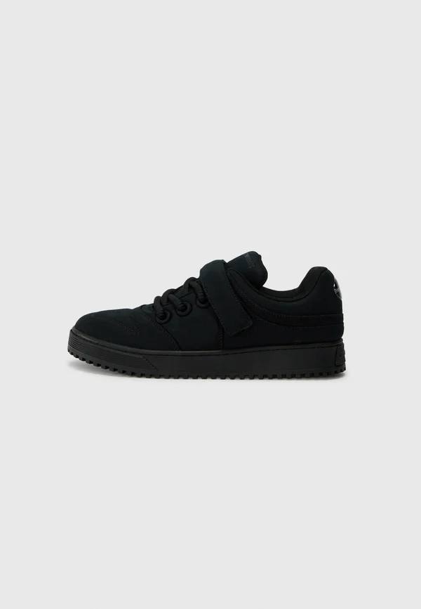 Sneaker low - black
