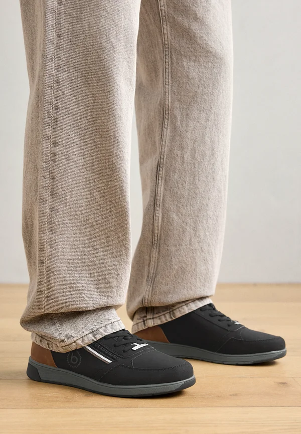 Sneaker low - black