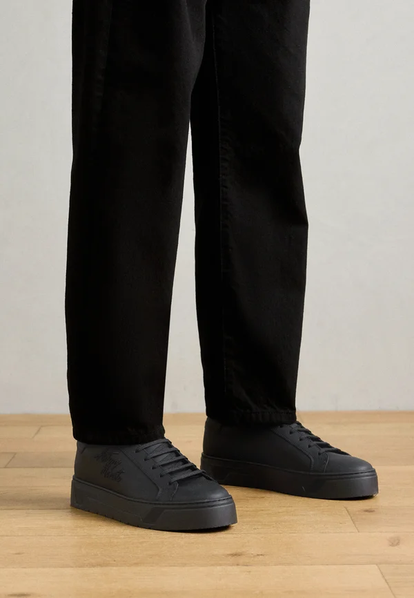 Sneaker low - black